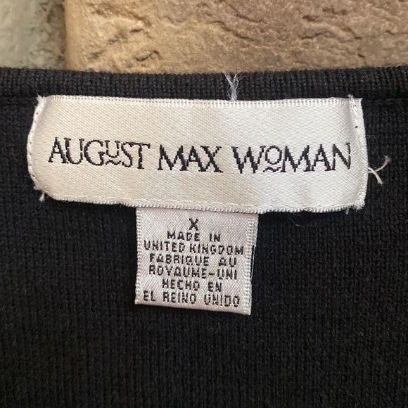August Max Woman black sleeveless sweater. Size 1X - Picture 3 of 6